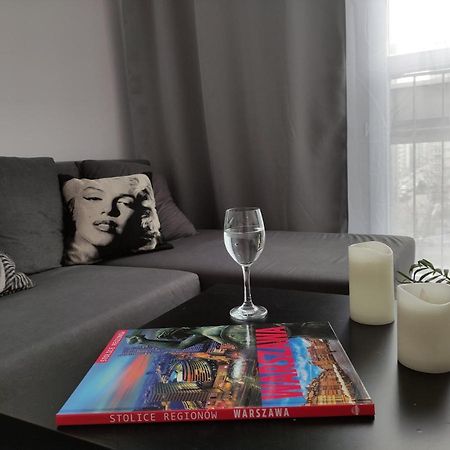 Apartament Rondo Onz Warsaw Exterior photo