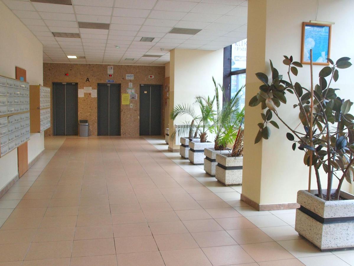 Apartament Rondo Onz Warsaw Exterior photo